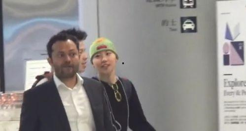 香港搞笑男人员,搞笑男星们的欢乐盛宴